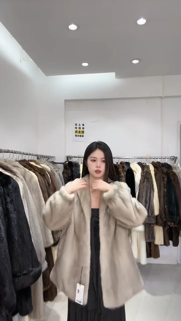 小橙子进口中古皮草