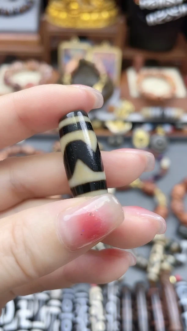 玛瑙/玉髓珠珠未镶嵌高品牙牙