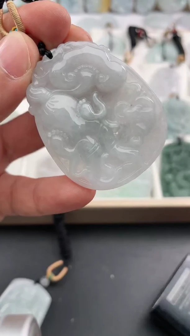 颈饰未镶嵌翡翠26/01/02/153