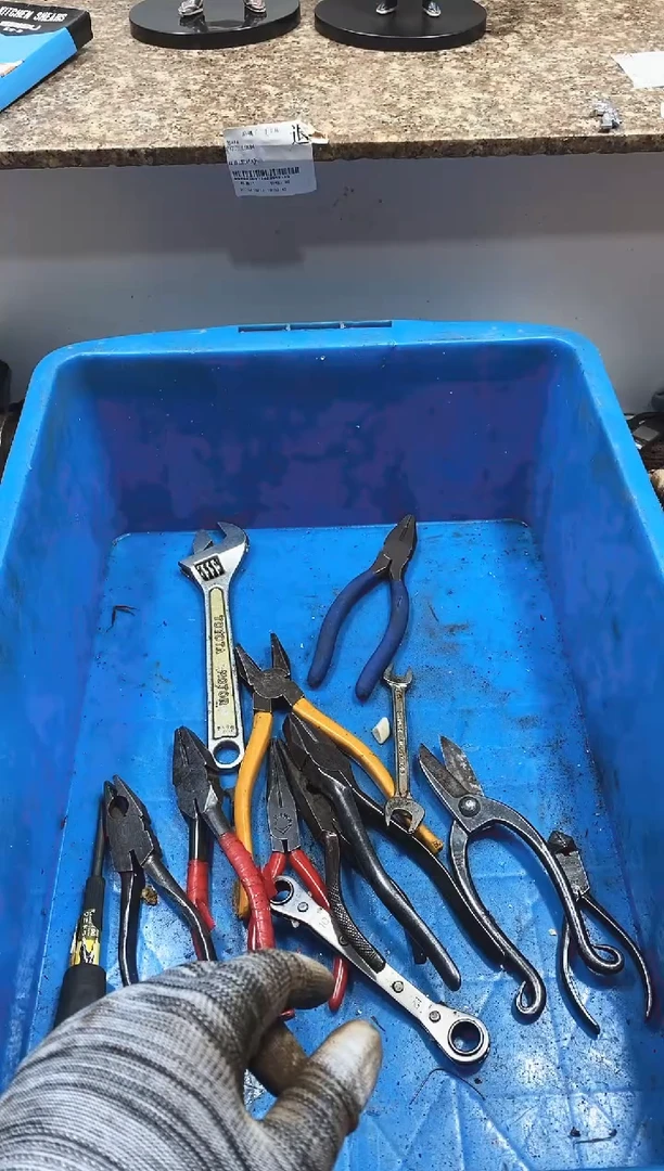 明****谢麻嘎子工具闪购链接一物一拍