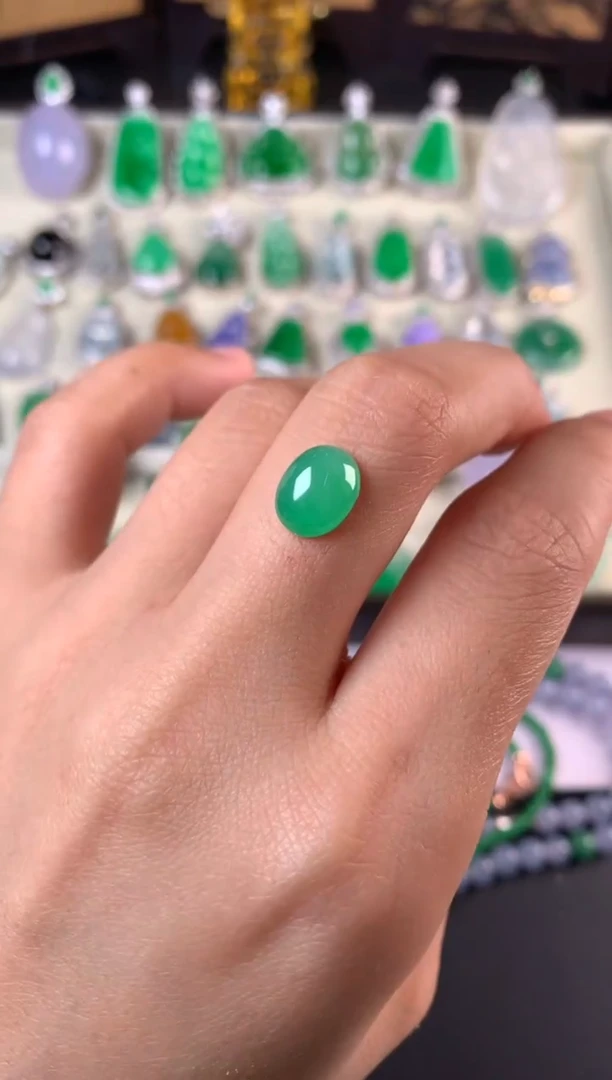 未镶嵌定制翡翠裸石（镶嵌定制）