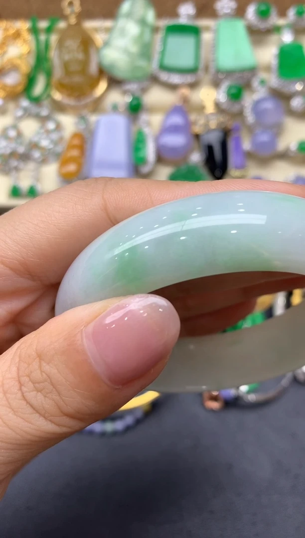 【闪购商品】翡翠手镯未镶嵌189中国好珍宝