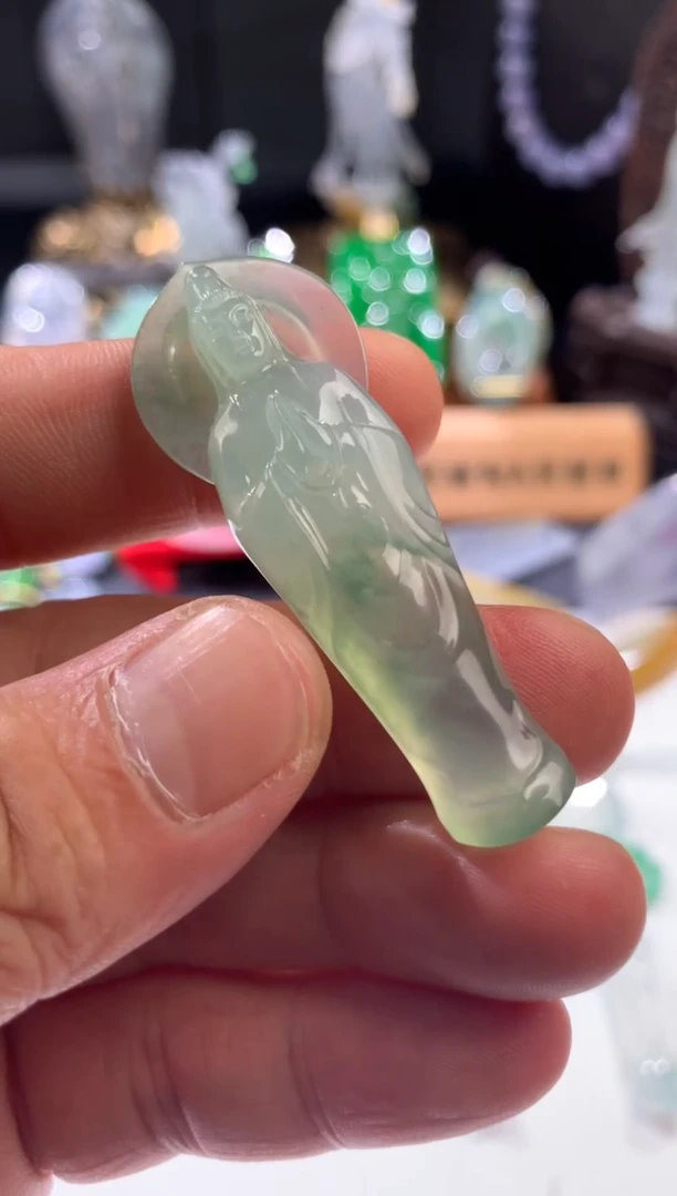 吊坠(不含链)未镶嵌翡翠天然翡翠吊坠