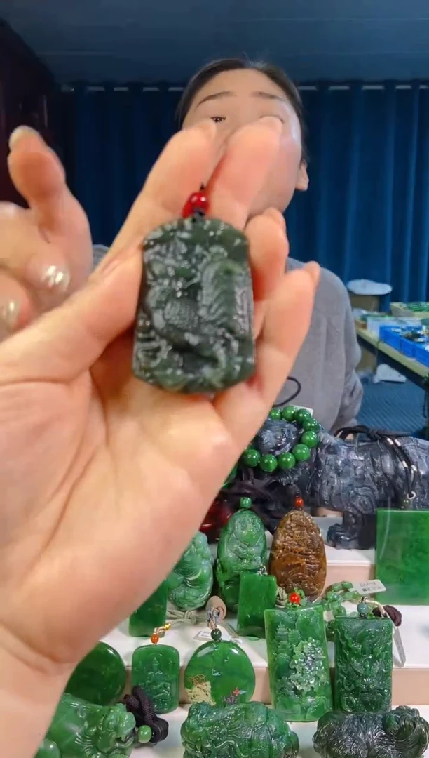 和田玉未镶嵌挂件1