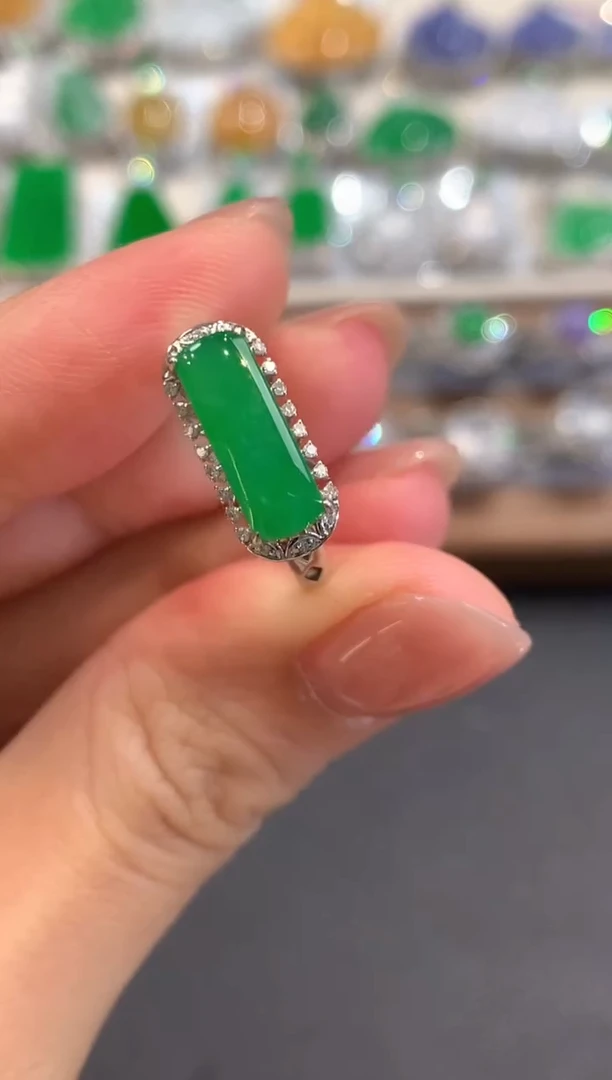 18K金镶嵌戒指翡翠a39多样性一件发货