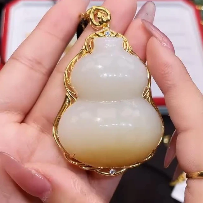 【周年庆限定】18k和田玉糖玉葫芦吊坠丨天然玉石丨多样性发一