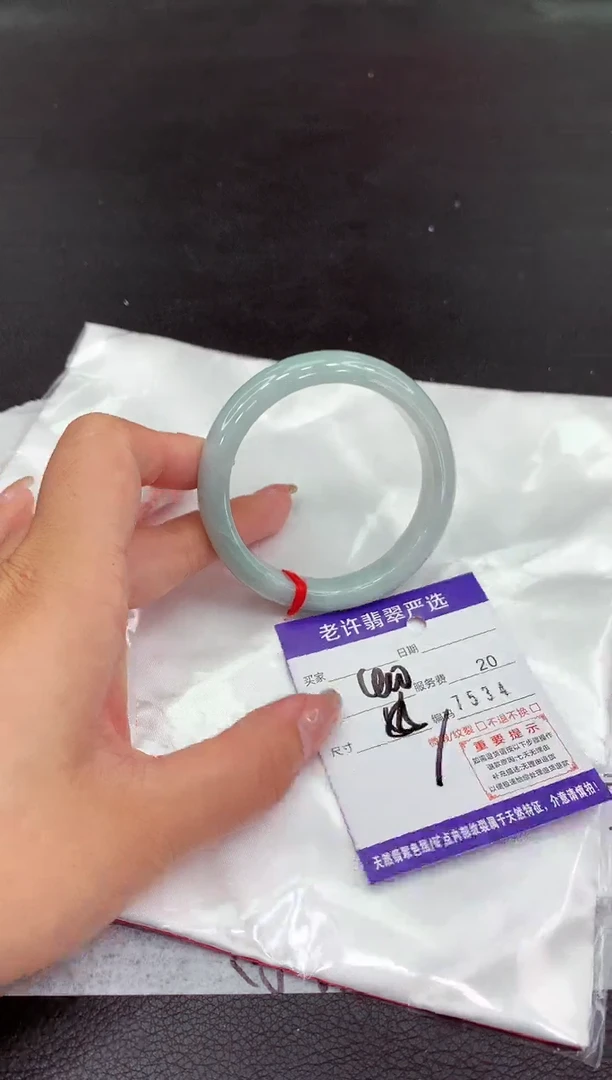 翡翠手镯未镶嵌111111111111