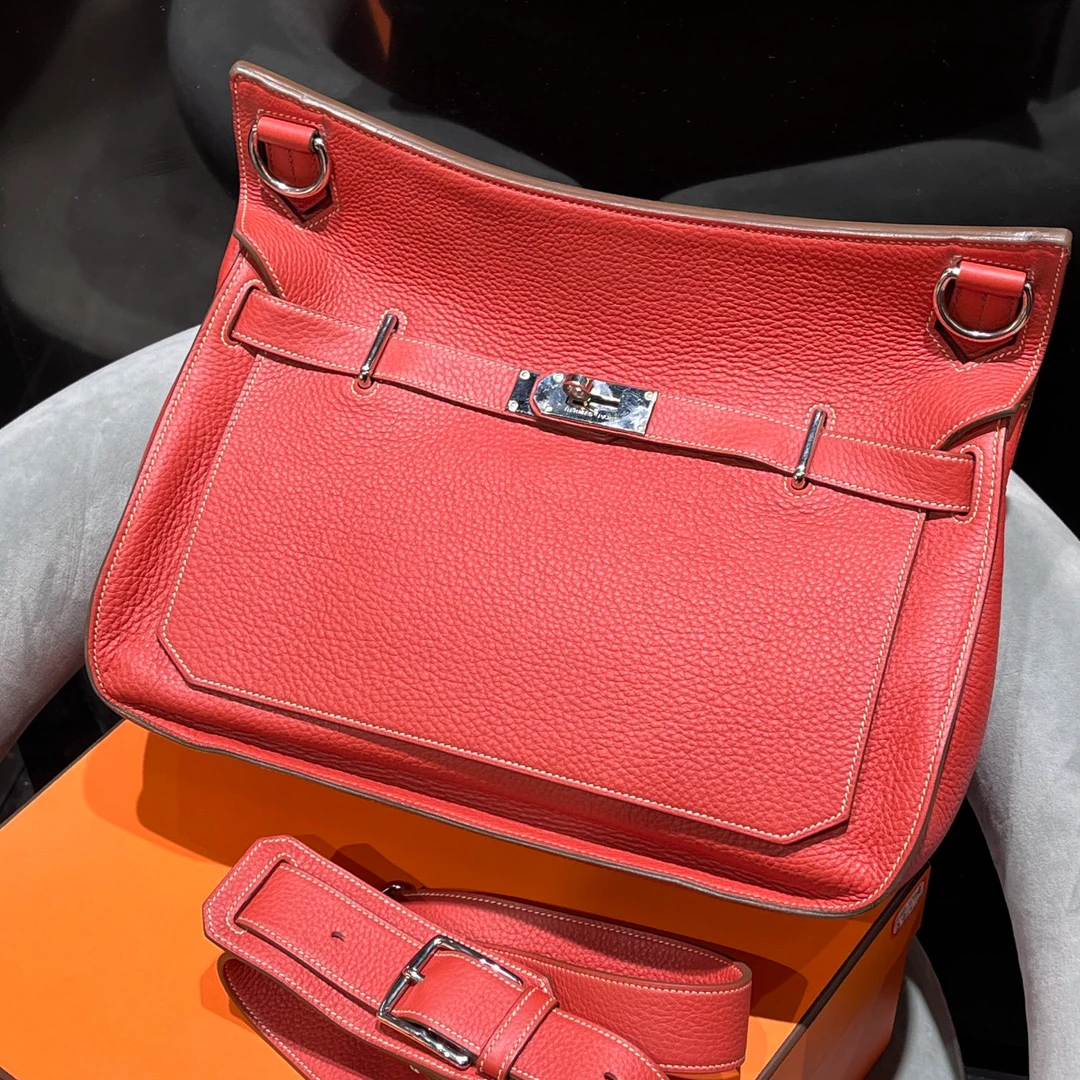 95新 Hermes/爱马仕 Jypsiere吉普赛37 三文鱼色 TOGO皮银扣