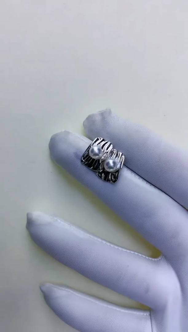 【闪购商品】海水珍珠饰品银S925镶嵌设计款耳钉