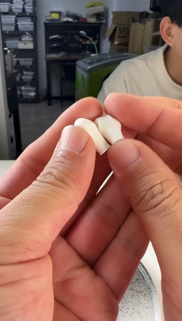 颈饰树脂gu zhi12尺寸