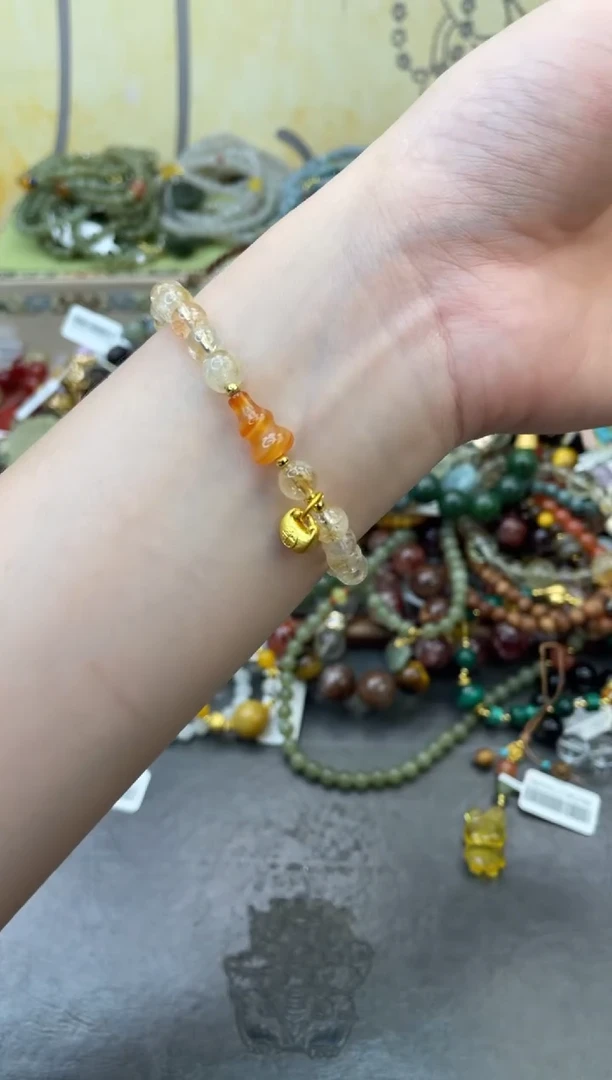 未镶嵌玛瑙手饰369