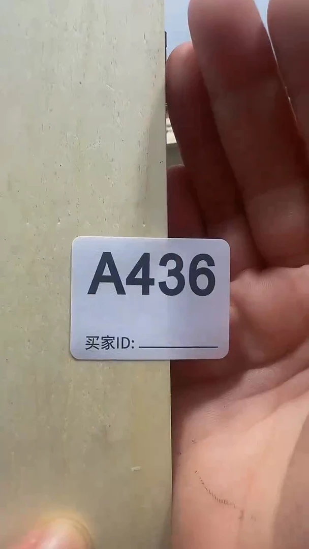 石英石铁合金千*马精美手手链链一个