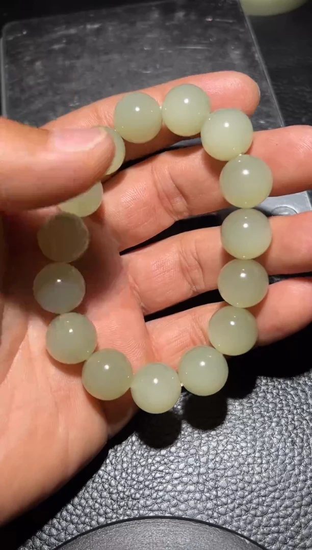未镶嵌和田玉珠宝奇石45