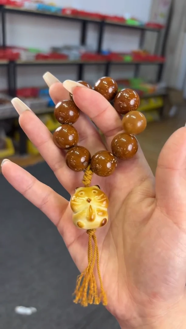 【闪购商品】菩提根/象牙果吊坠1.6紫金鼠仓鼠手捻