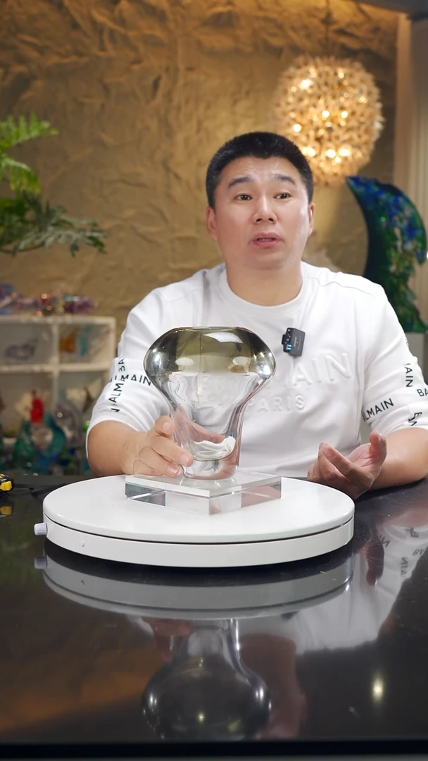 摆件鲍*梅福利灰色花瓶
