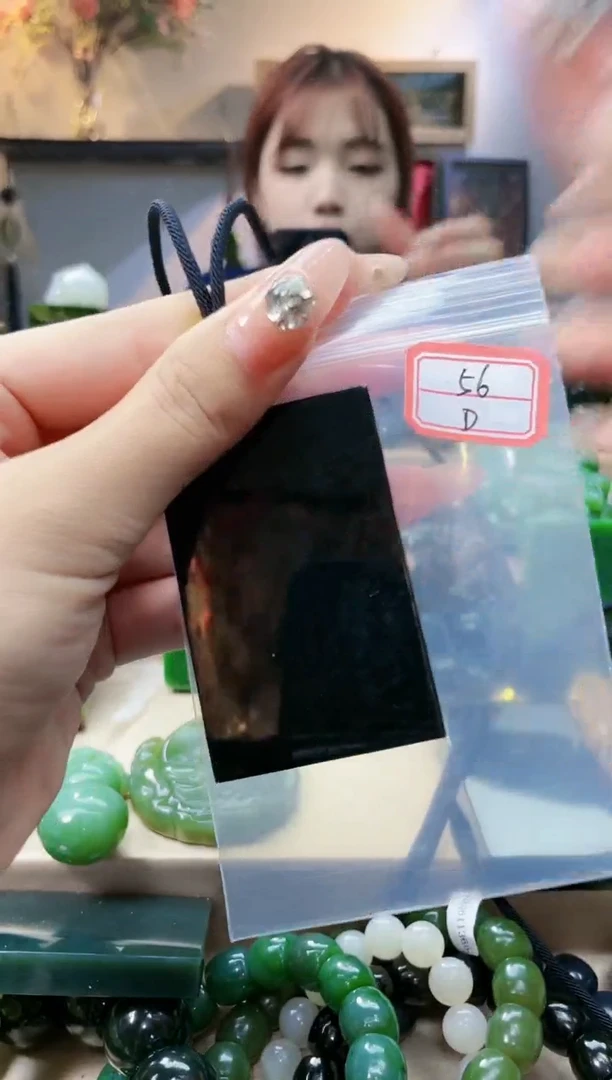 和田玉未镶嵌挂件1