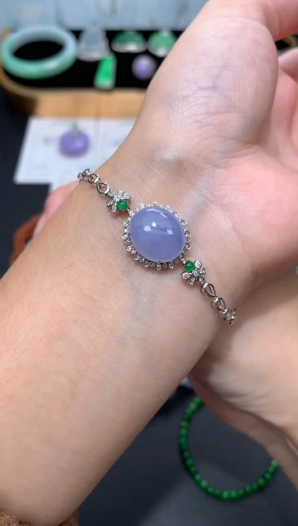 18K金镶嵌定制翡翠48小时鉴赏期 退货不扣服务费