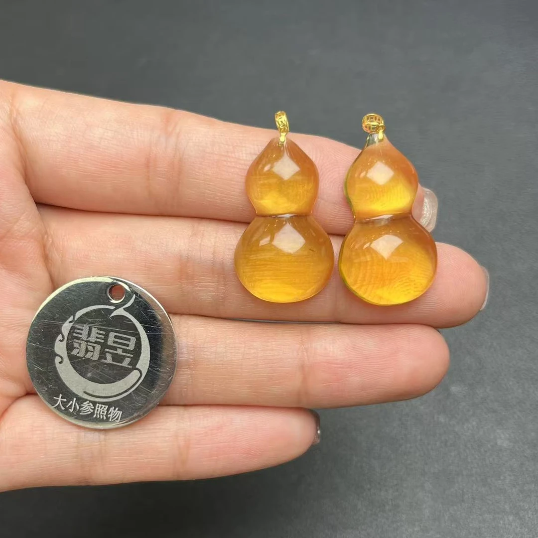 翡昱-N15-20764-琥珀葫芦吊坠18k金扣/约25*15*6/多样性发其一-D
