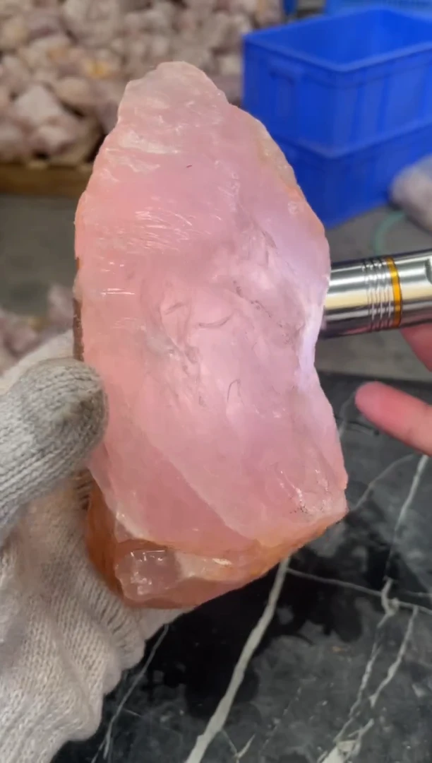 【闪购商品】芙蓉石原石未镶嵌天然粉水晶原石摆件