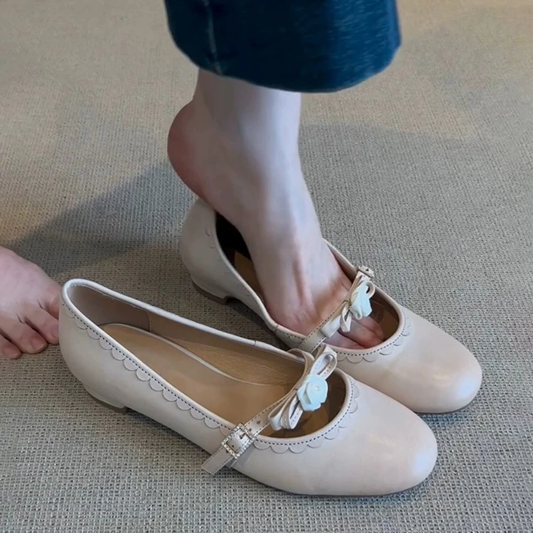 羊皮版~法式复古软皮圆头小单鞋女一字带蝴蝶结花朵浅口玛丽珍鞋