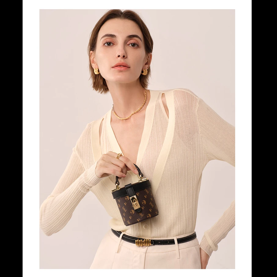 ELLE25年早秋新品女四季限定纯色单肩链条水桶包琥珀流光风 22471