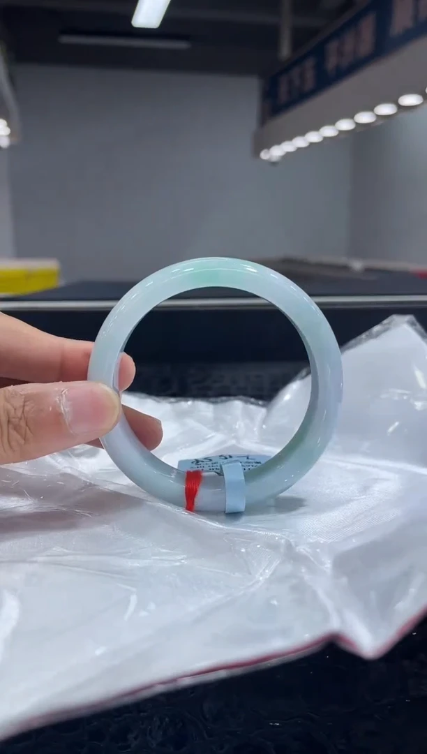 未镶嵌手镯翡翠13
