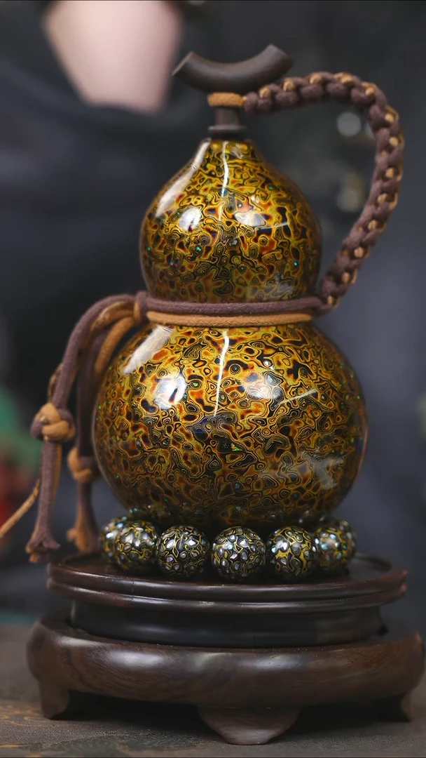 【闪购商品】YB198漆艺酒葫芦不包手串及旋转底座