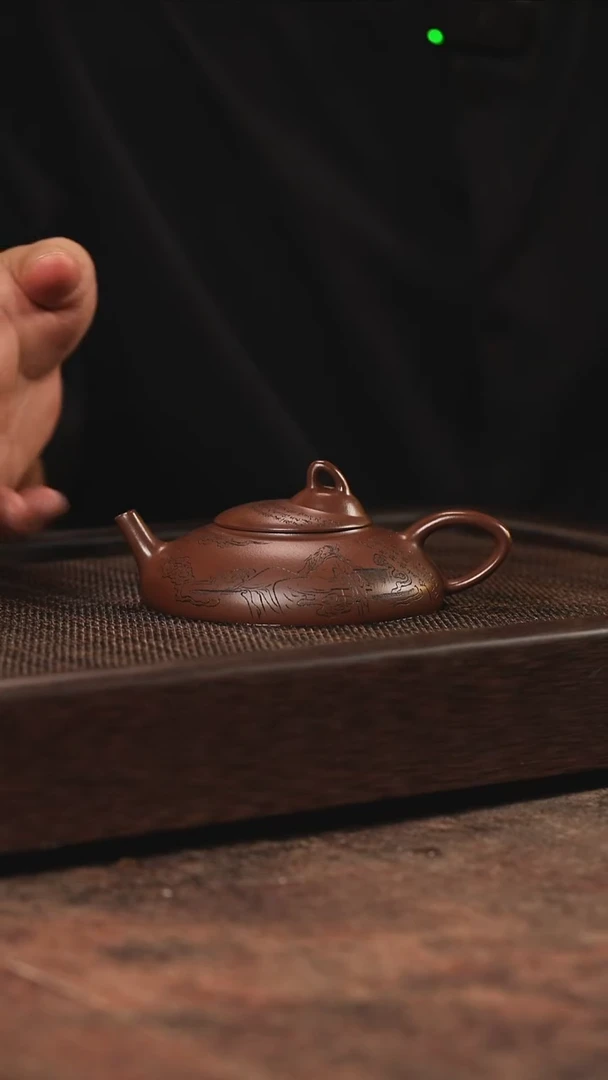 宜兴紫砂紫泥太白