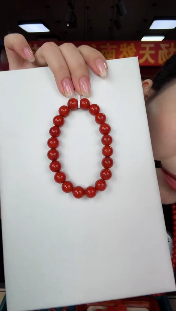 未镶嵌瓦西锦红手串10+南红玛瑙一个/条
