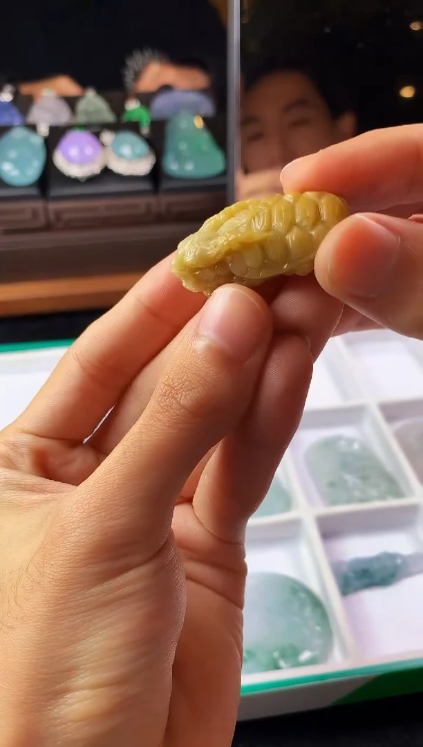 未镶嵌定制翡翠4092毛货不退不换