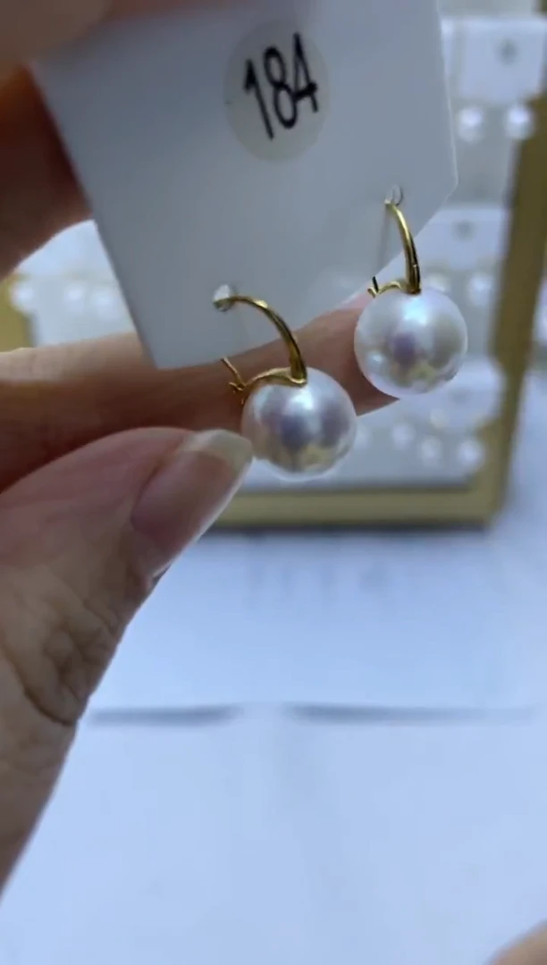18K金镶嵌耳饰淡水珍珠184