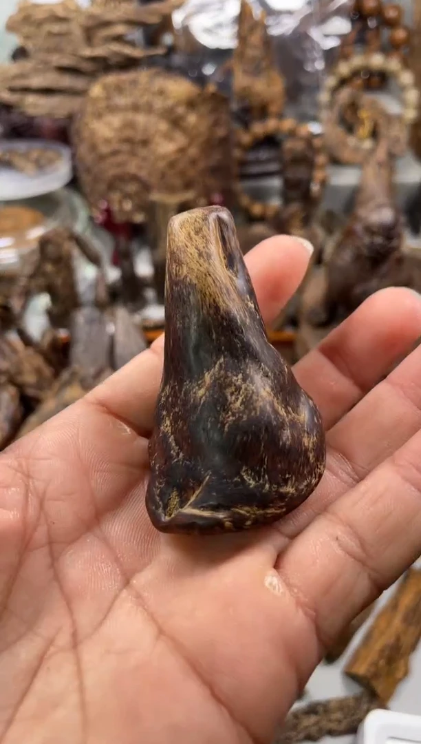 沉香沉香碎屑达拉干  沉香27.8克沉水