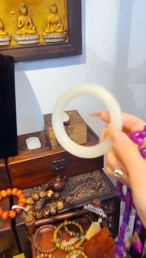 欢迎一一一一一一一手镯