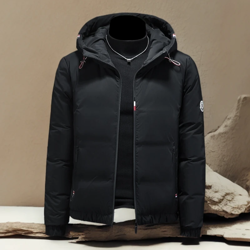 诺顿雷斯男士冬季新款潮流重工虎头刺绣徽章保暖白鸭绒轻薄羽绒服