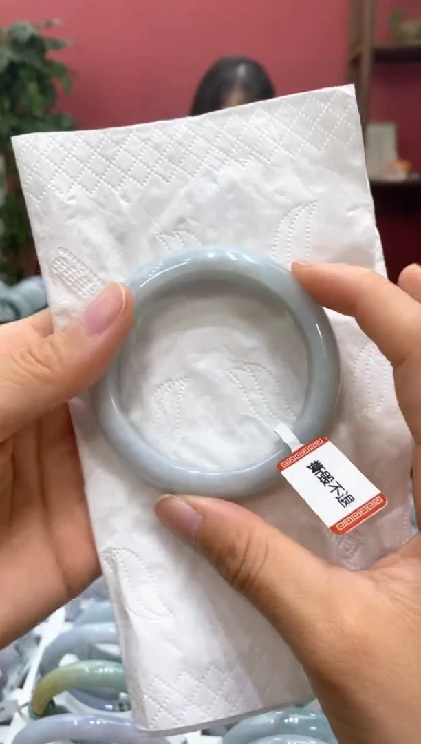 翡翠手镯未镶嵌00006533