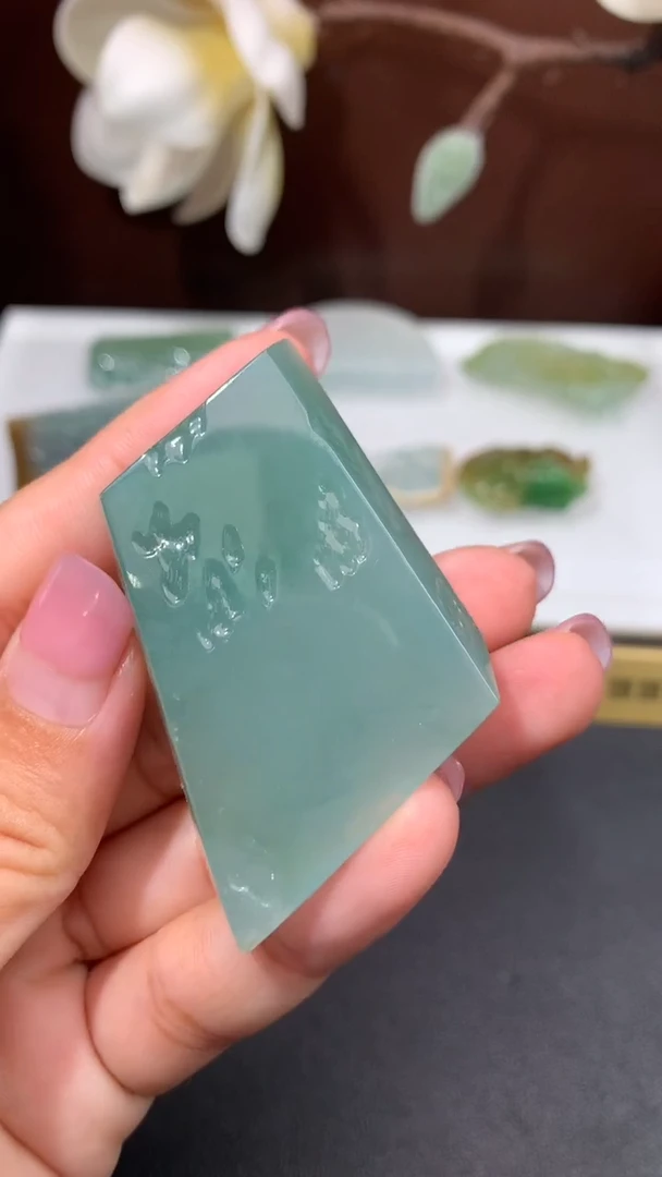 定制翡翠未镶嵌