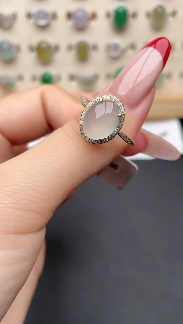 【闪购商品】翡翠戒指银S925镶嵌一物一证一礼盒