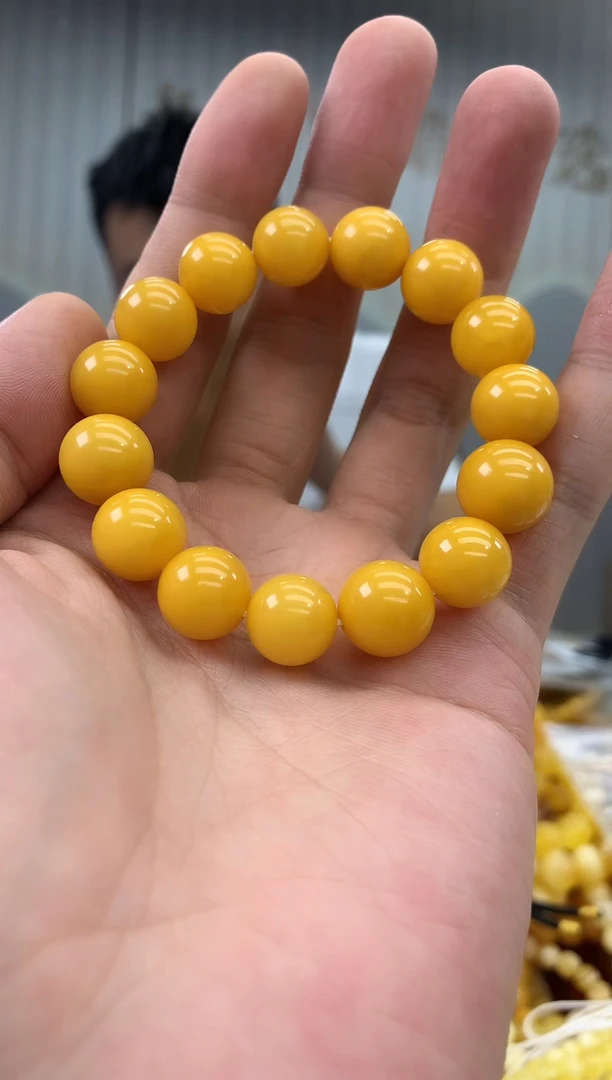 裸石琥珀未镶嵌手串