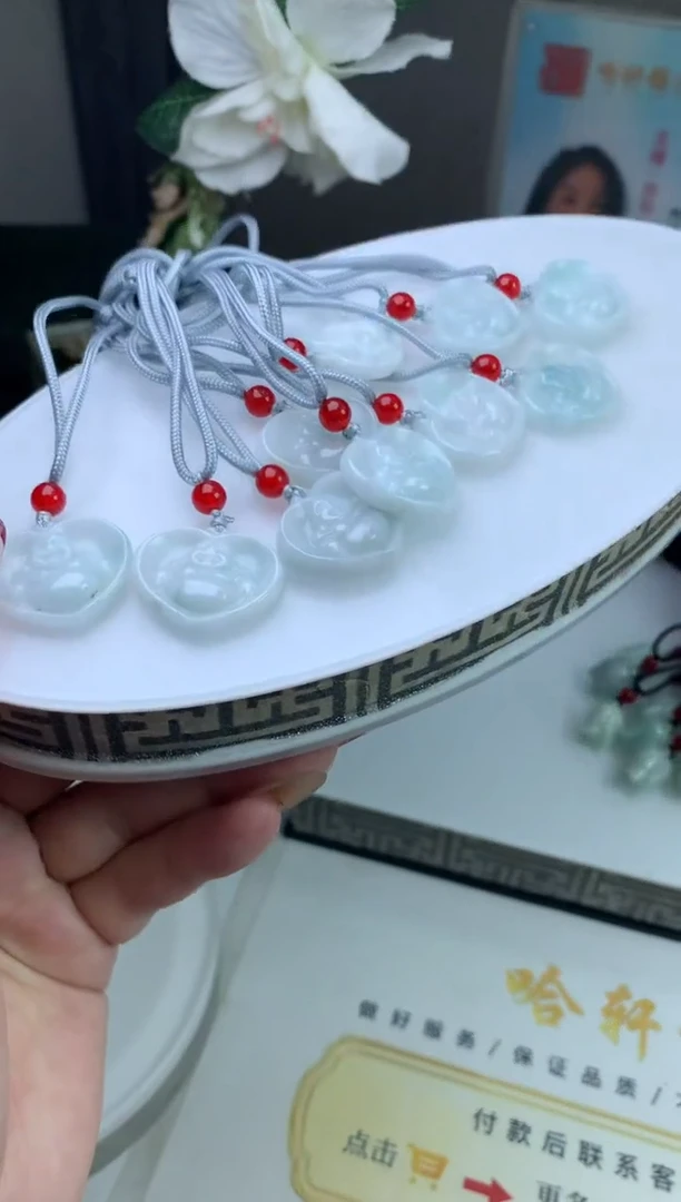 颈饰未镶嵌翡翠佛公多样性发一件