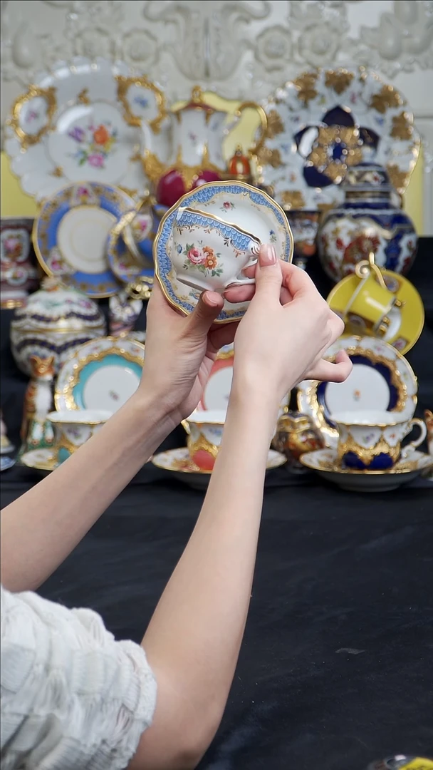 骨瓷婷婷中古器物如图所示76