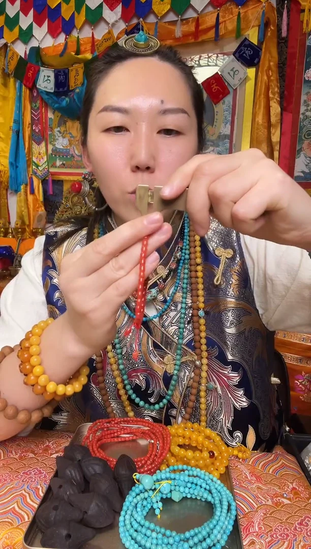 吊坠0.45062505青海发货，唐卡配件