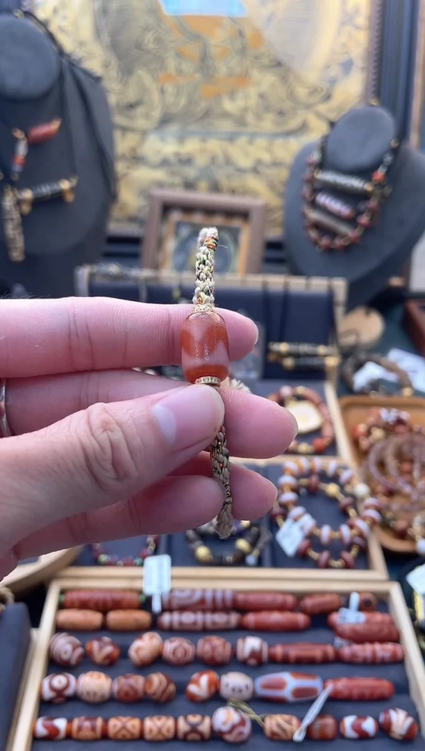 未镶嵌颈饰玛瑙/玉髓（覆膜）美泓红肉牙牙手绳