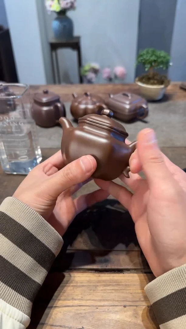 茶壶紫砂锋*古莲子紫砂壶