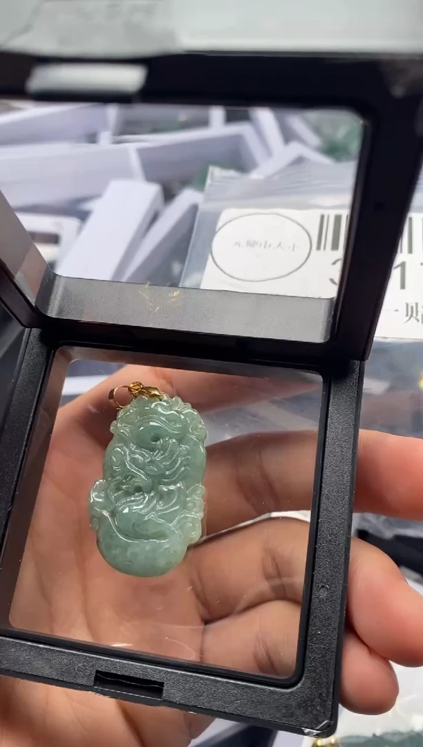 吊坠(不含链)未镶嵌翡翠3617