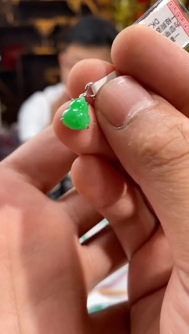 翡翠裸石未镶嵌dk379天然缅甸翡翠A货