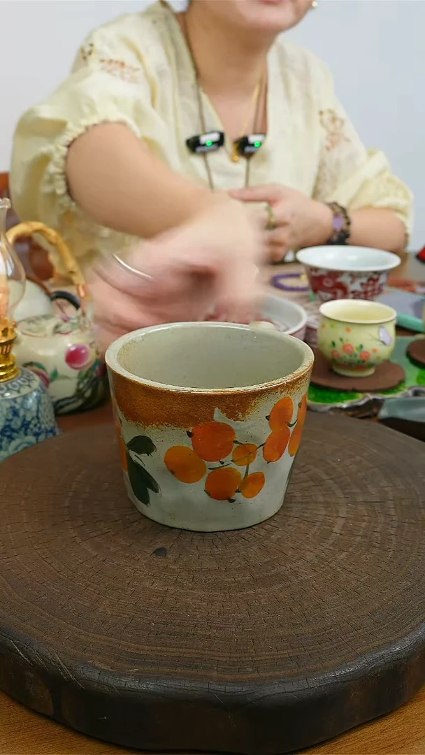 景德镇陶瓷枇杷杯