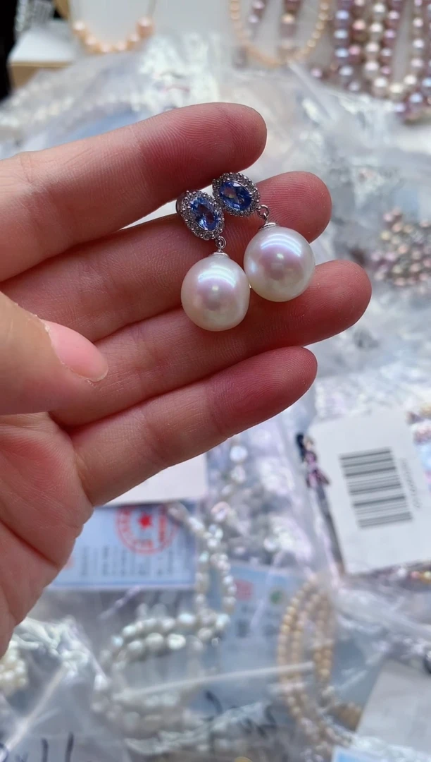 银S925镶嵌淡水珍珠耳饰多样性发其一，非无暇