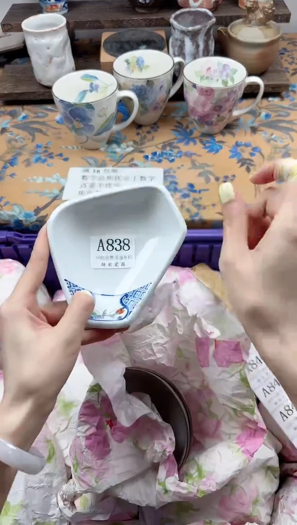 瓷片张*腻                A838