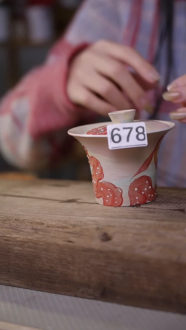 【闪购商品】瓷片粉引·大鱼海棠盖碗/设计师 牧渔 款