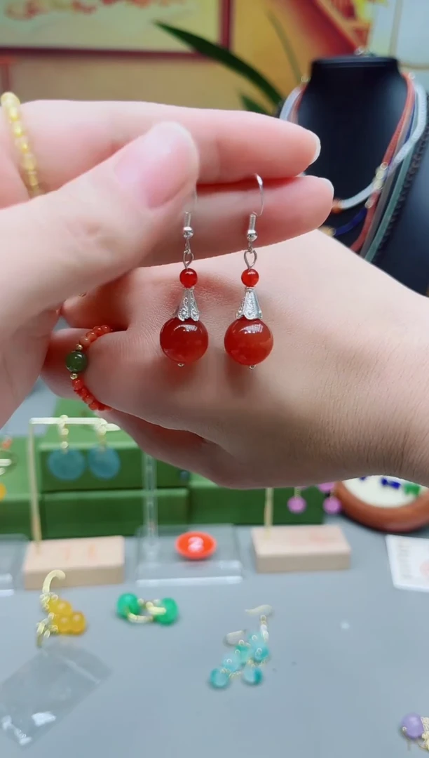 未镶嵌耳饰玛瑙/玉髓71300000